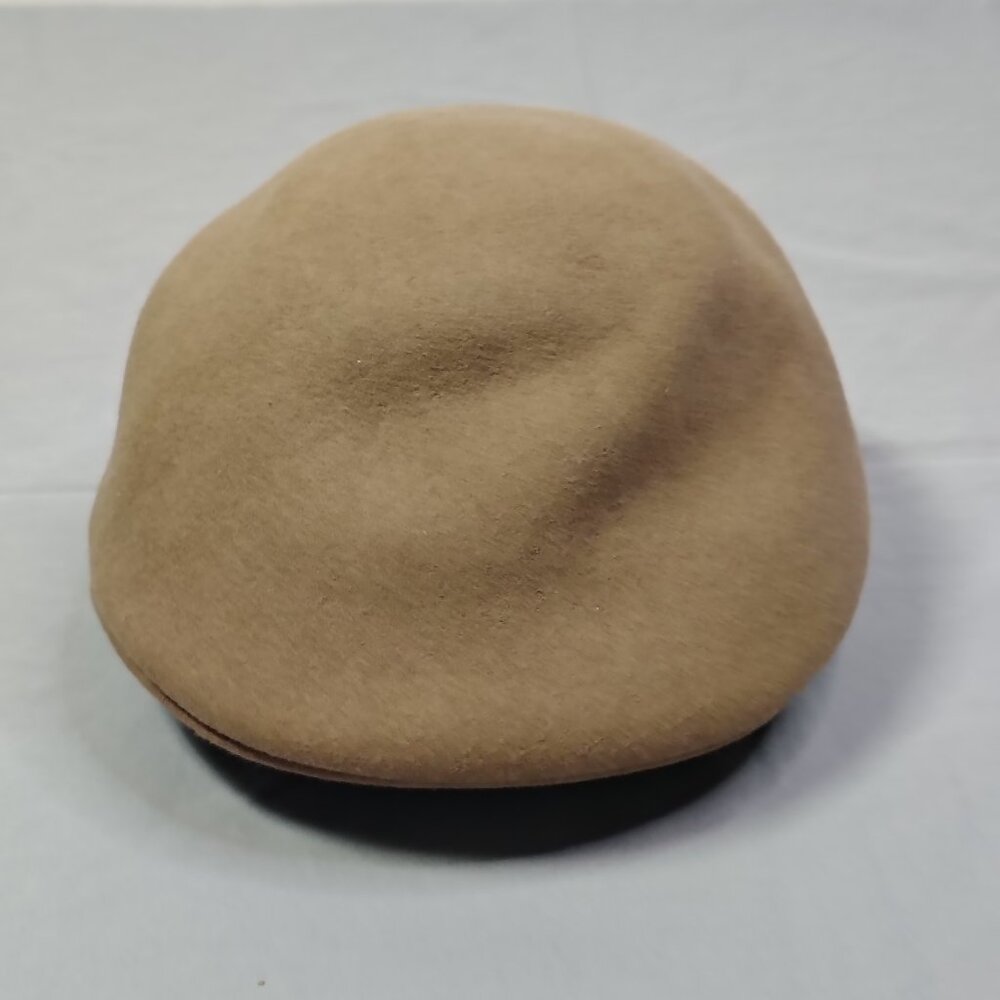VINTAGE Country Gentleman Hat Cap Size Medium‎ Tan Wool Felt Newsboy Cabbie